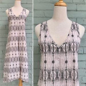 Sleeveless Striped Midi Trapeze Dress in Black and Cream